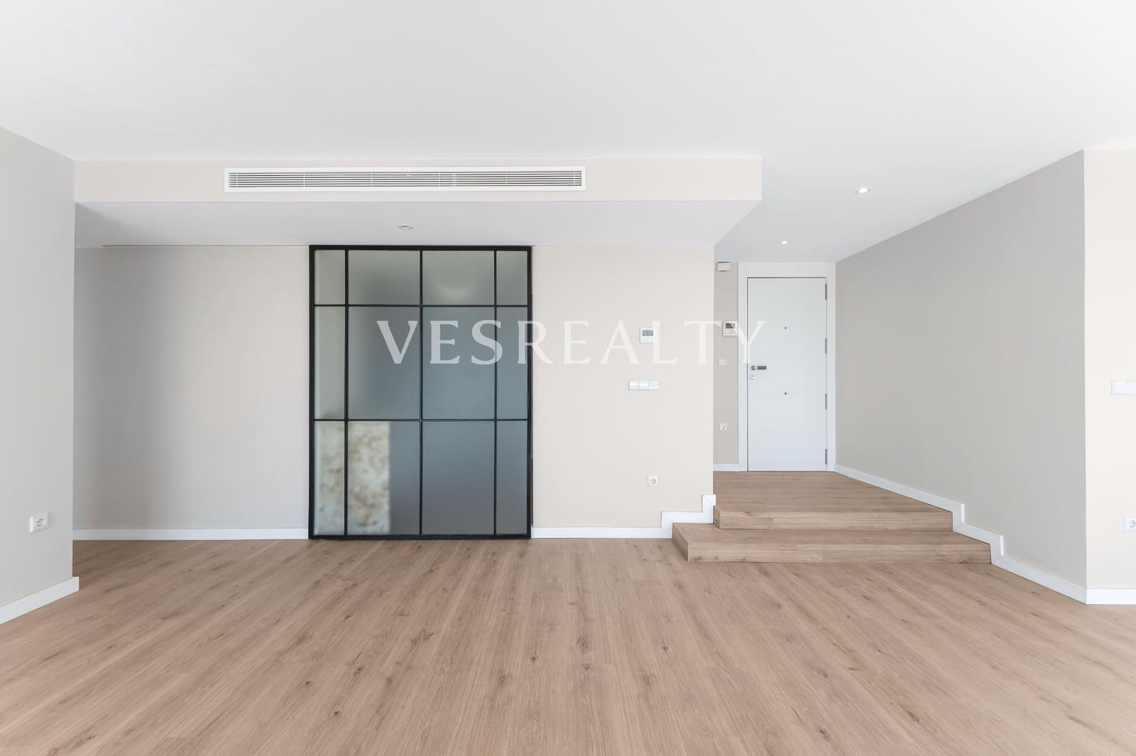 4 slaapkamer Flat te koop in Alicante stad - € 1.080.000 (Ref: 8944763)