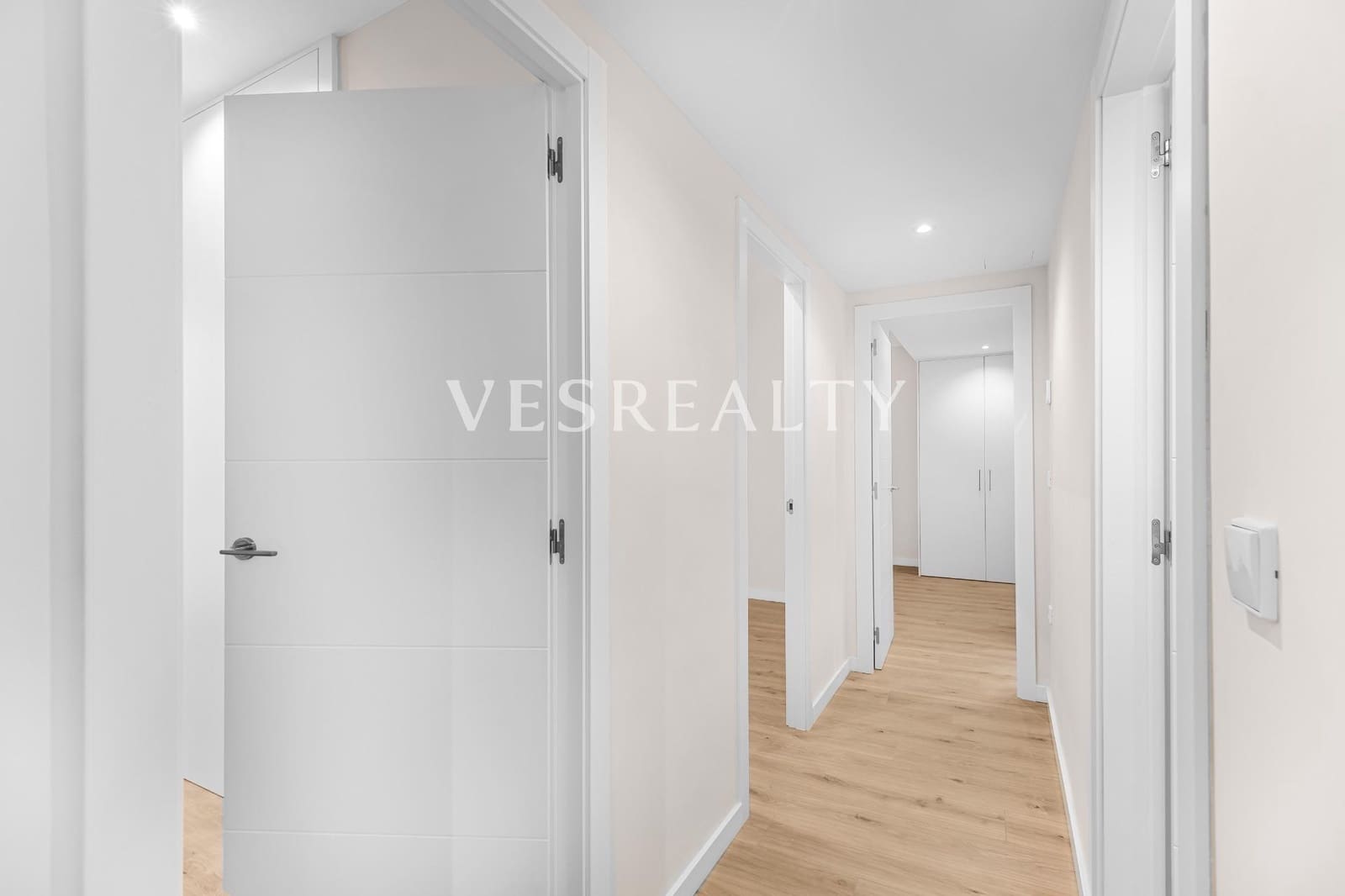 4 slaapkamer Flat te koop in Alicante stad - € 1.080.000 (Ref: 8944763)