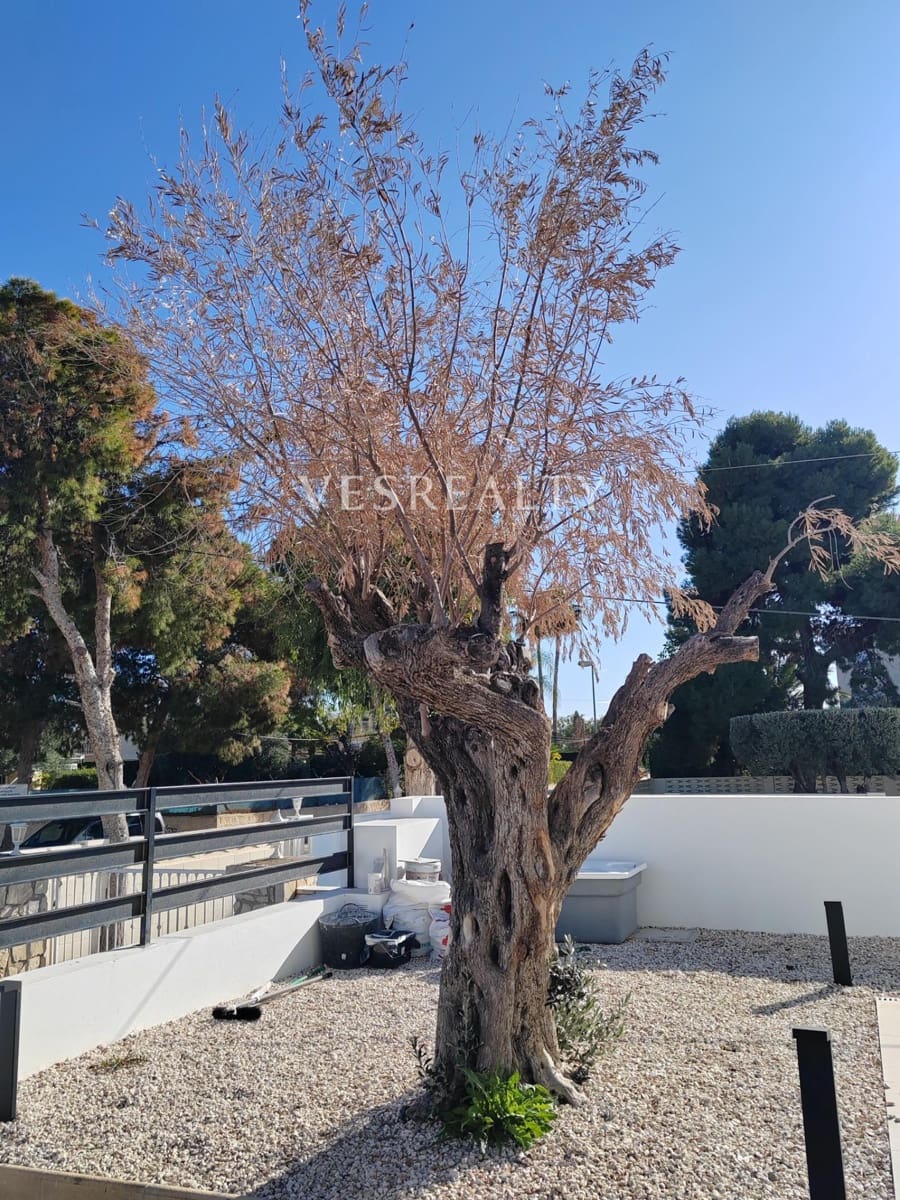 3 makuuhuone Huvila myytävänä paikassa La Font mukana uima-altaan - 950 000 € (Ref: 8944764)