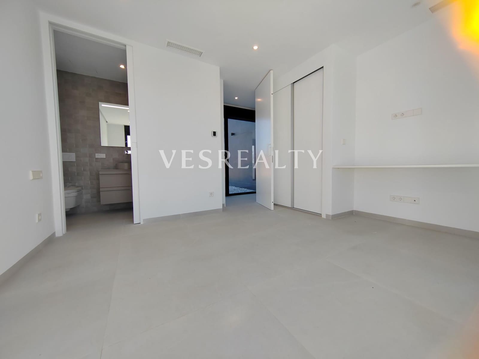 3 makuuhuone Huvila myytävänä paikassa La Font mukana uima-altaan - 950 000 € (Ref: 8944764)