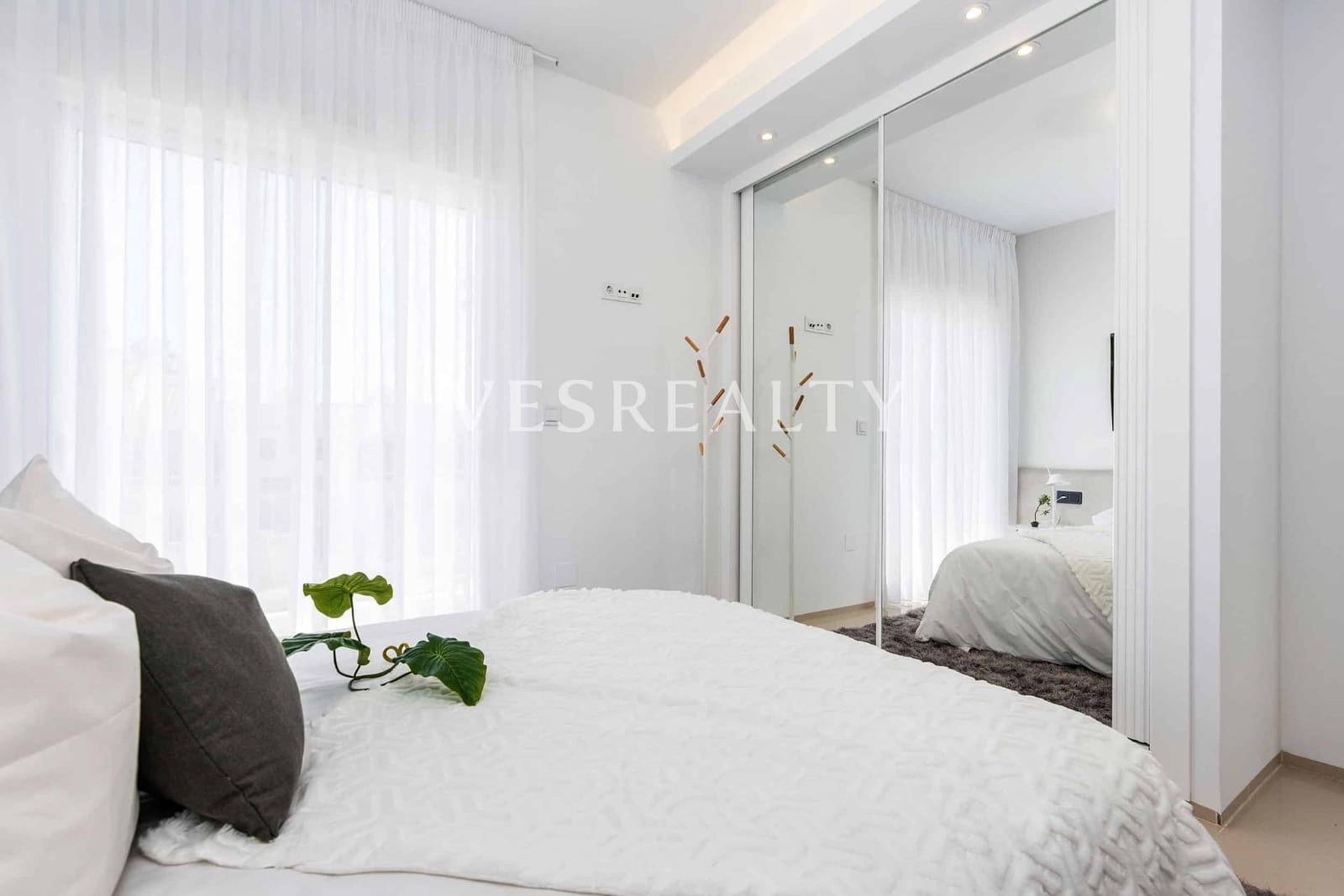 3 soveværelse Byhus til salg i Ciudad Quesada med swimmingpool - € 451.857 (Ref: 8944780)