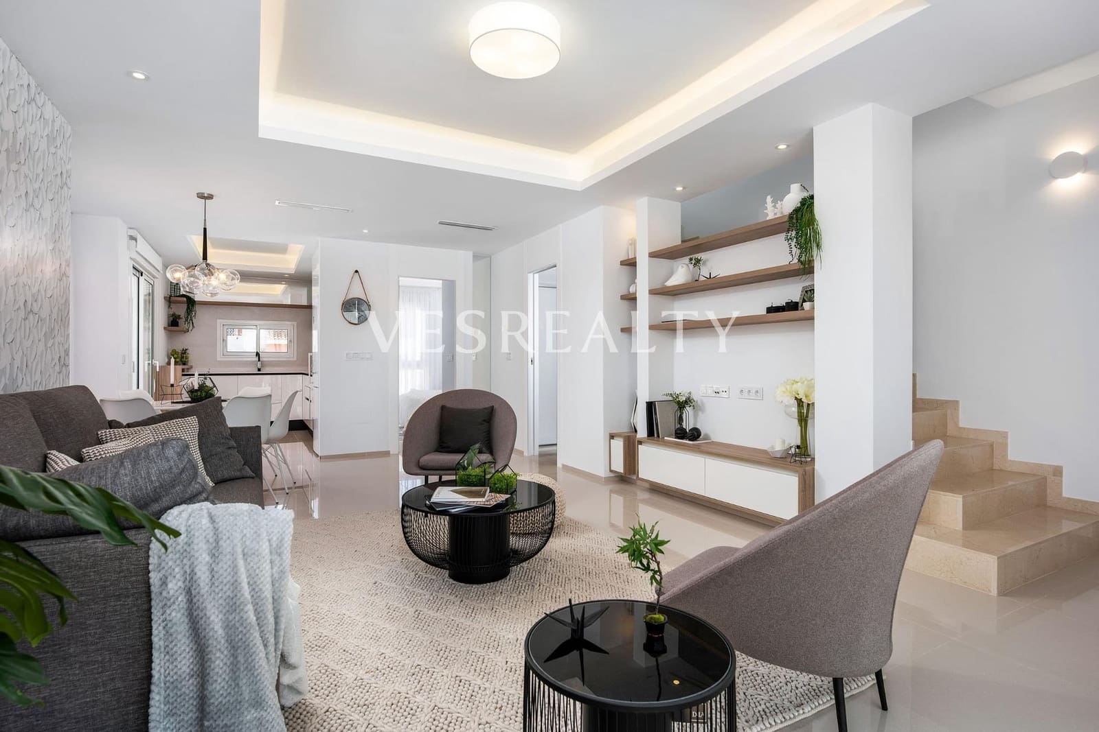 3 soveværelse Byhus til salg i Ciudad Quesada med swimmingpool - € 451.857 (Ref: 8944780)