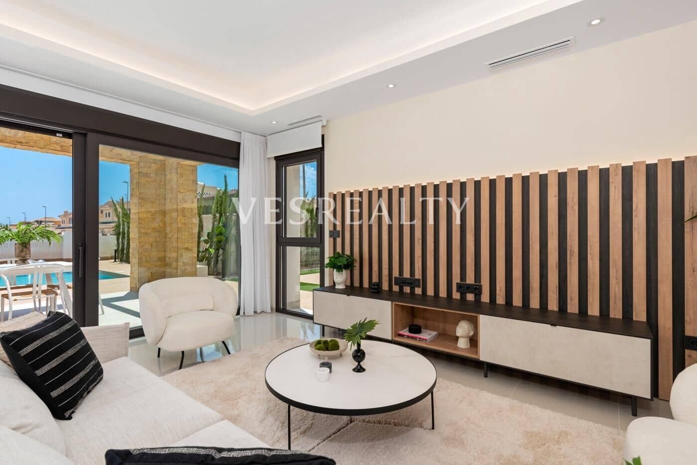 Chalet de 3 habitaciones en Ciudad Quesada en venta con piscina - 869.555 € (Ref: 8944783)