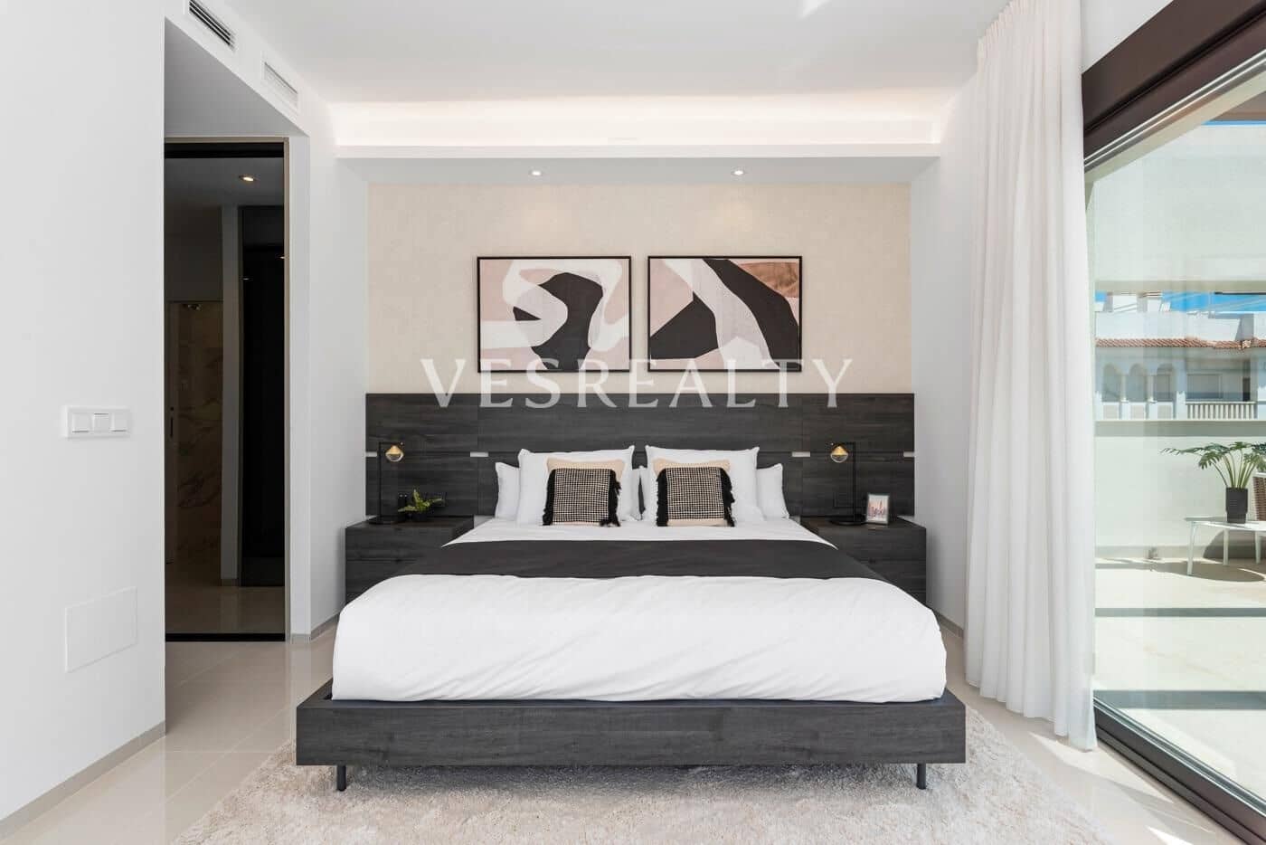 Chalet de 3 habitaciones en Ciudad Quesada en venta con piscina - 869.555 € (Ref: 8944783)