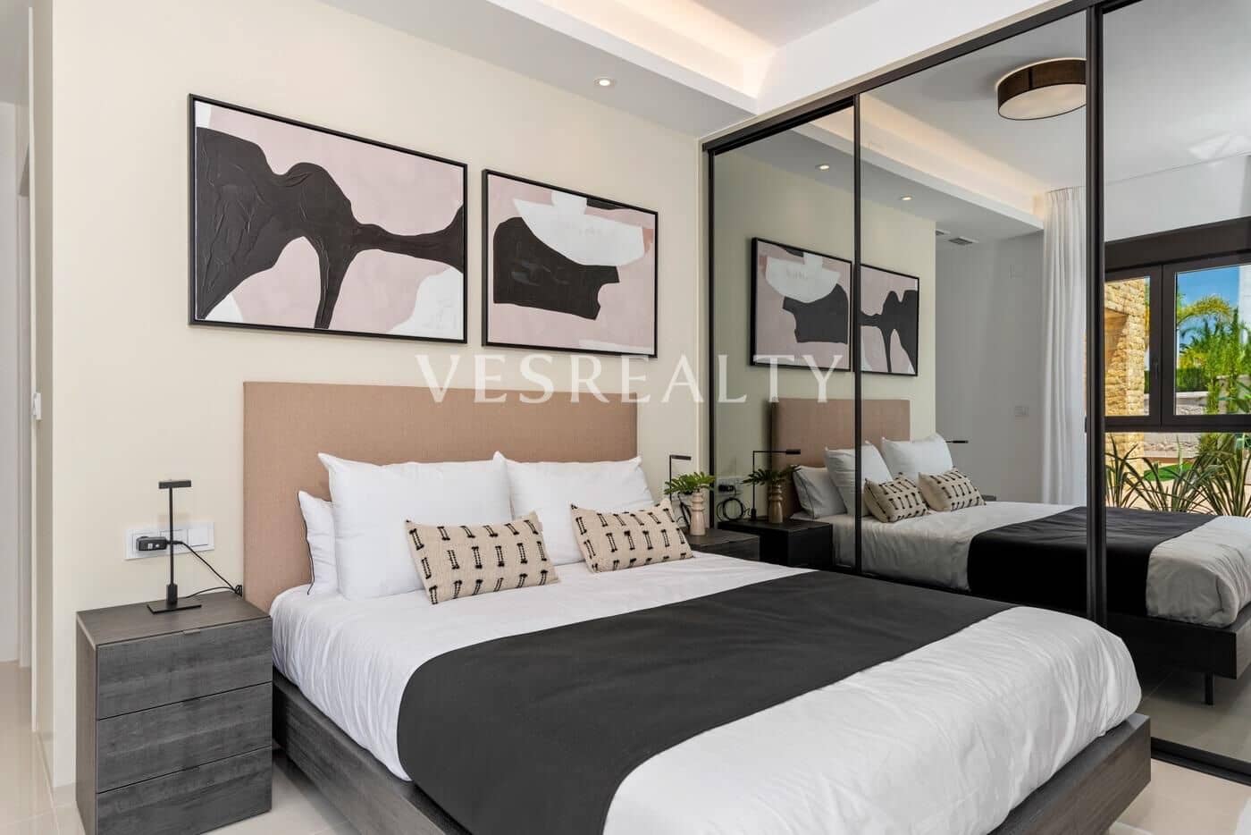 Chalet de 3 habitaciones en Ciudad Quesada en venta con piscina - 869.555 € (Ref: 8944783)