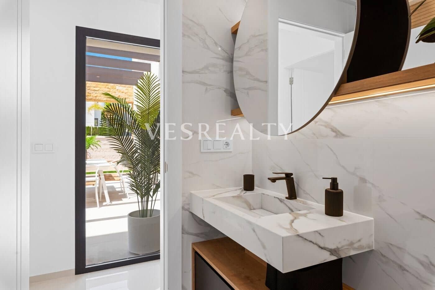 Chalet de 3 habitaciones en Ciudad Quesada en venta con piscina - 869.555 € (Ref: 8944783)