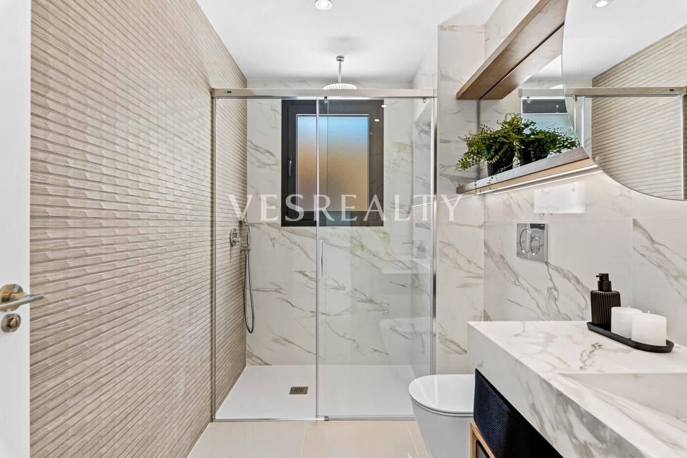 Chalet de 3 habitaciones en Ciudad Quesada en venta con piscina - 869.555 € (Ref: 8944783)