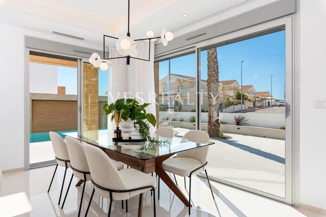 4 chambre Villa/Maison à vendre à Ciudad Quesada, Rojales avec piscine garage - 985 000 € (Ref: 8944785)