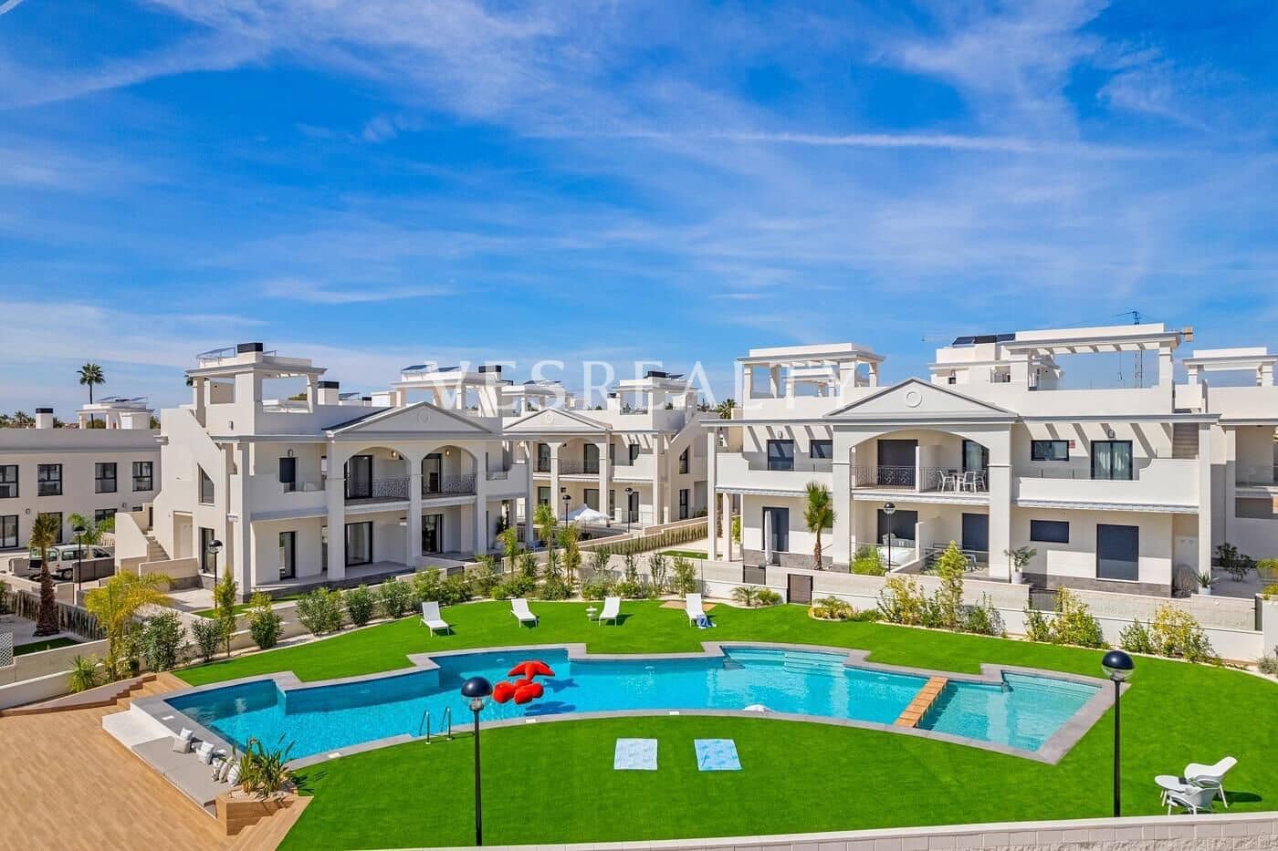 2 soveværelse Lejlighed til salg i Ciudad Quesada med swimmingpool - € 310.500 (Ref: 8944788)