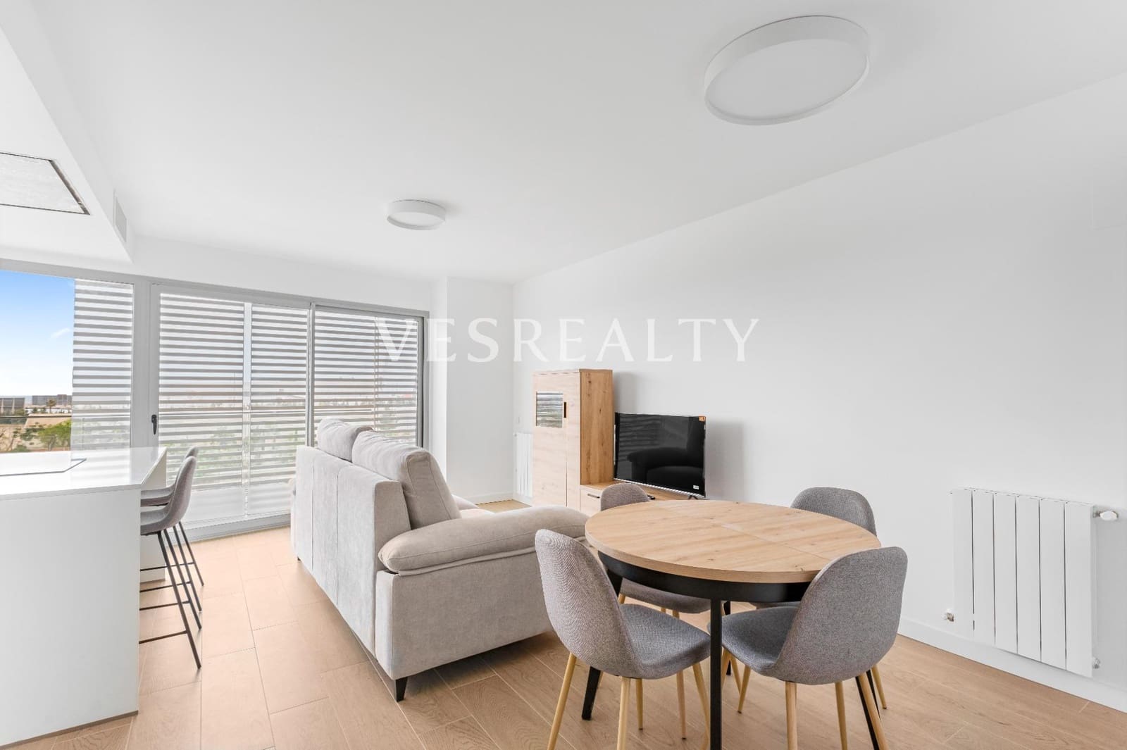 2 quarto Apartamento para arrendar em Alicante cidade com piscina - 2 000 € (Ref: 8944790)