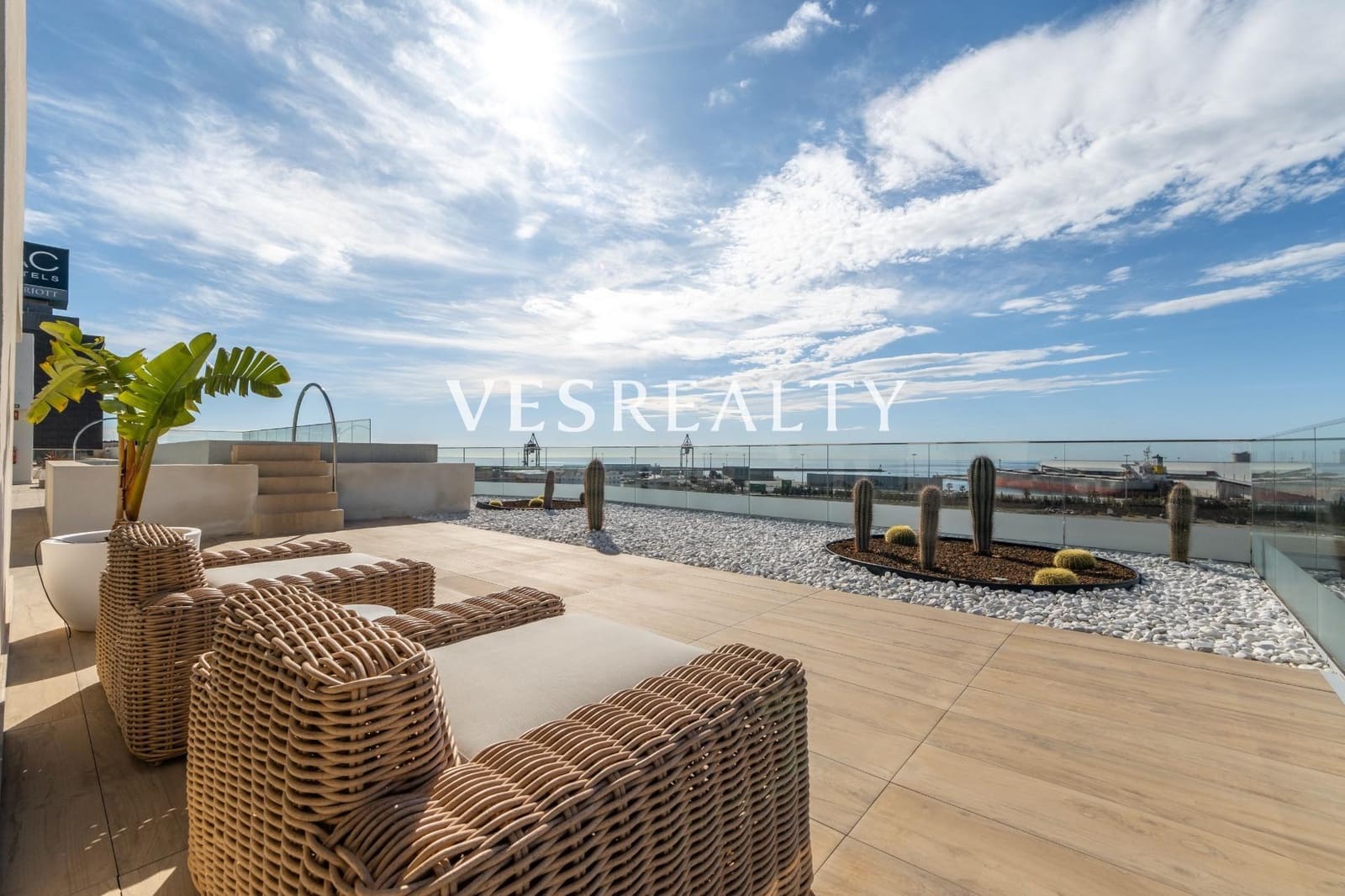 2 quarto Apartamento para arrendar em Alicante cidade com piscina - 2 000 € (Ref: 8944790)