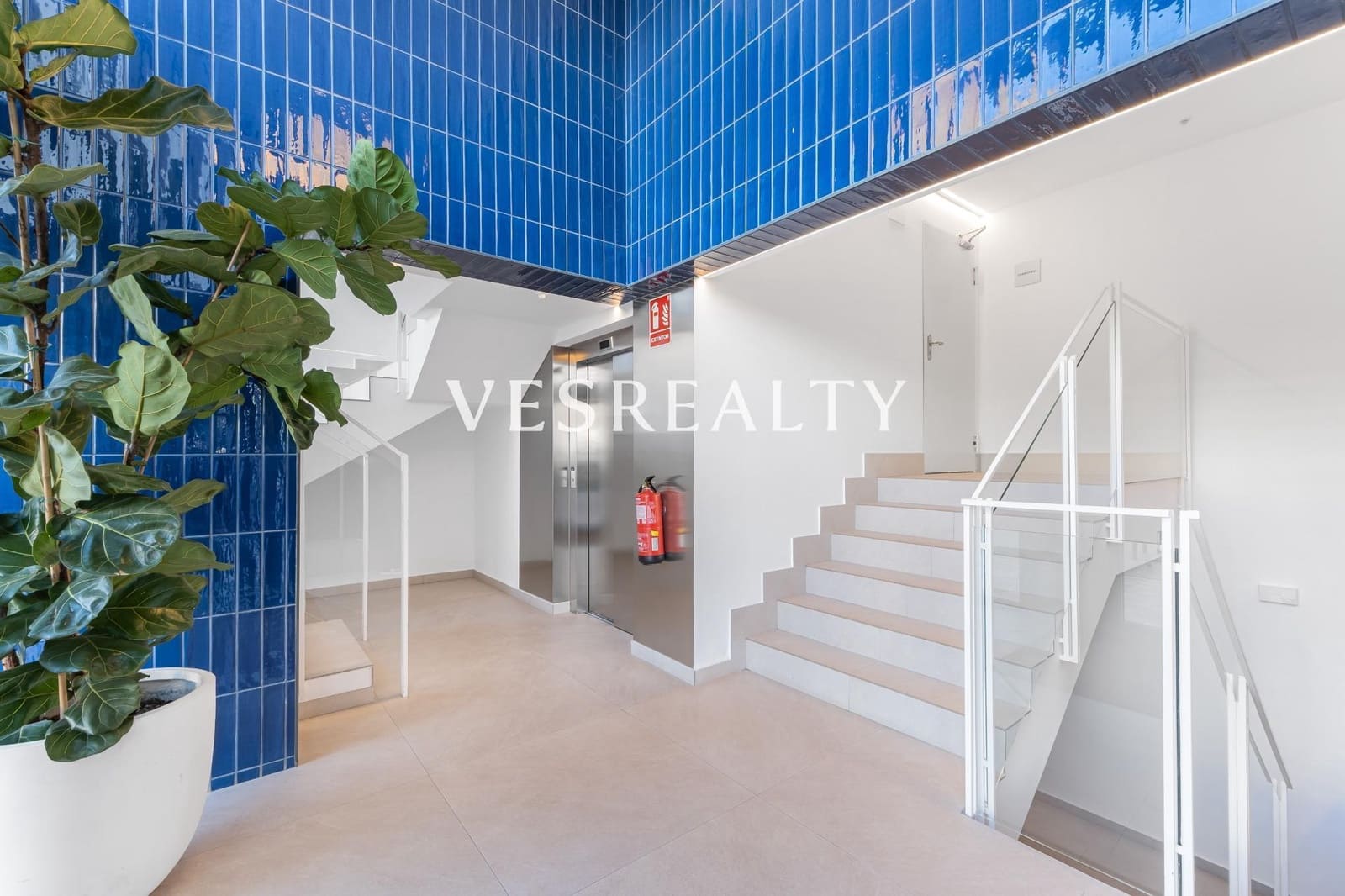 2 quarto Apartamento para arrendar em Alicante cidade com piscina - 2 000 € (Ref: 8944790)