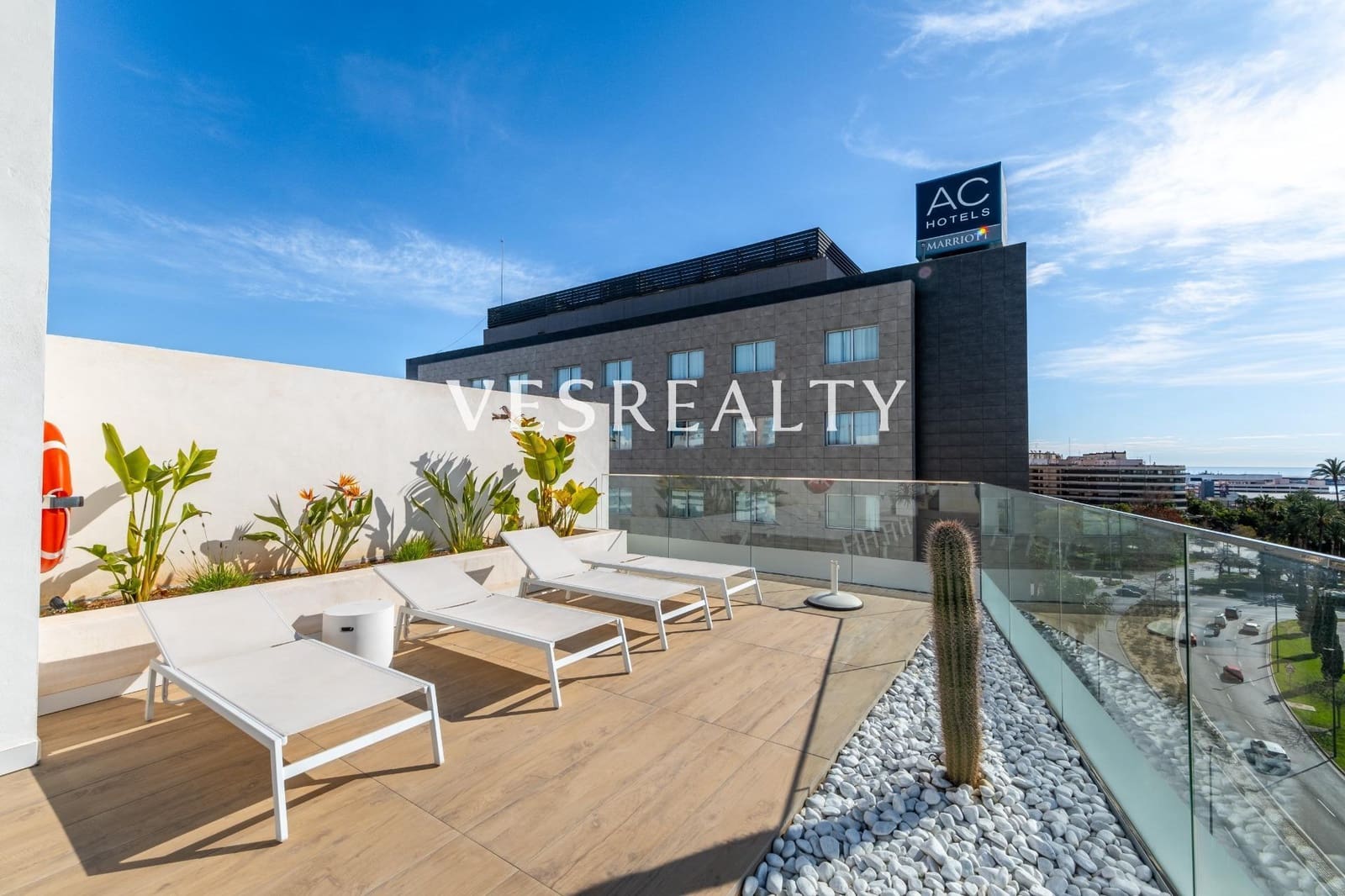 2 quarto Apartamento para arrendar em Alicante cidade com piscina - 2 000 € (Ref: 8944790)