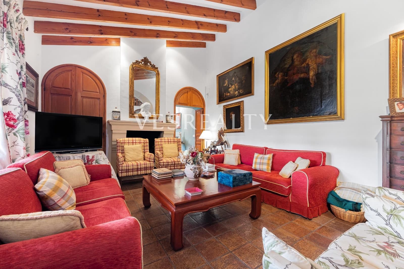 5 bedroom Villa for sale in Alicante / Alacant city with pool garage - € 1,550,000 (Ref: 8944833)