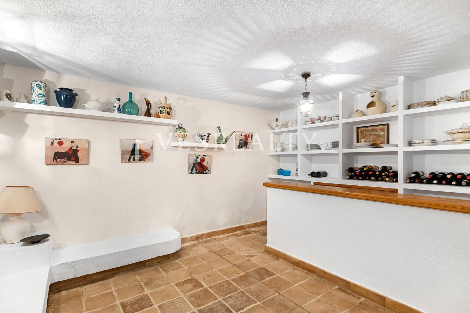 5 bedroom Villa for sale in Alicante / Alacant city with pool garage - € 1,550,000 (Ref: 8944833)