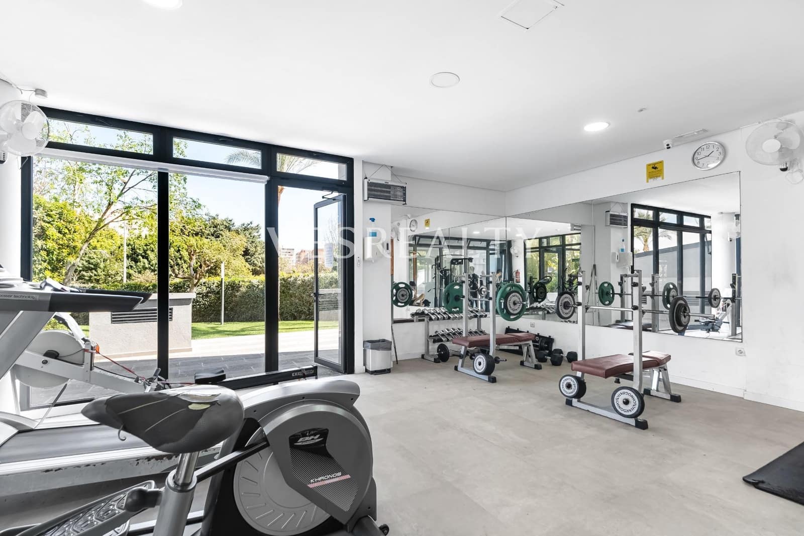 2 quarto Apartamento para venda em Alicante cidade com piscina garagem - 600 000 € (Ref: 8944835)