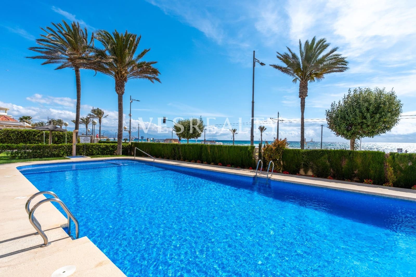 2 sovrum Lägenhet till salu i Playa de Muchavista med pool garage - 565 000 € (Ref: 8957317)