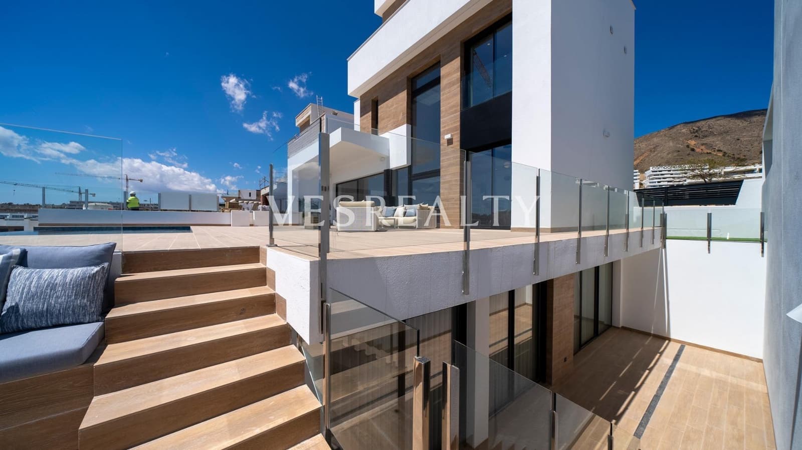 Chalet de 4 habitaciones en Finestrat en venta con piscina - 1.350.000 € (Ref: 8982573)