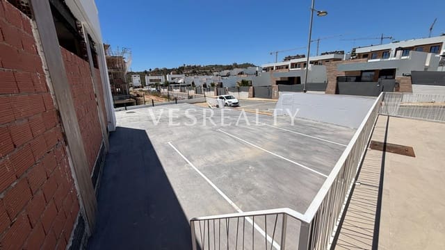 3 bedroom Business for sale in Finestrat with pool - € 330,000 (Ref: 9001313)