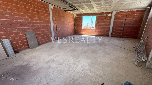 3 bedroom Business for sale in Finestrat with pool - € 280,000 (Ref: 9001314)