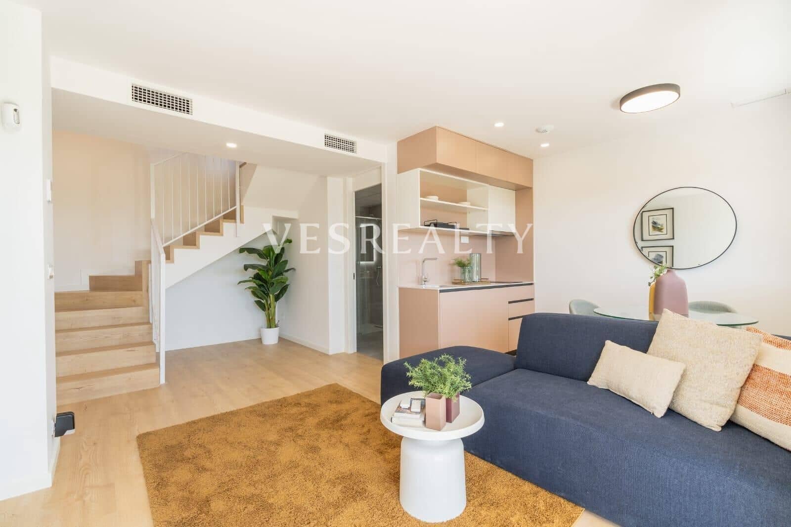 4 bedroom Villa for sale in La Nucia with pool - € 575,000 (Ref: 9003426)