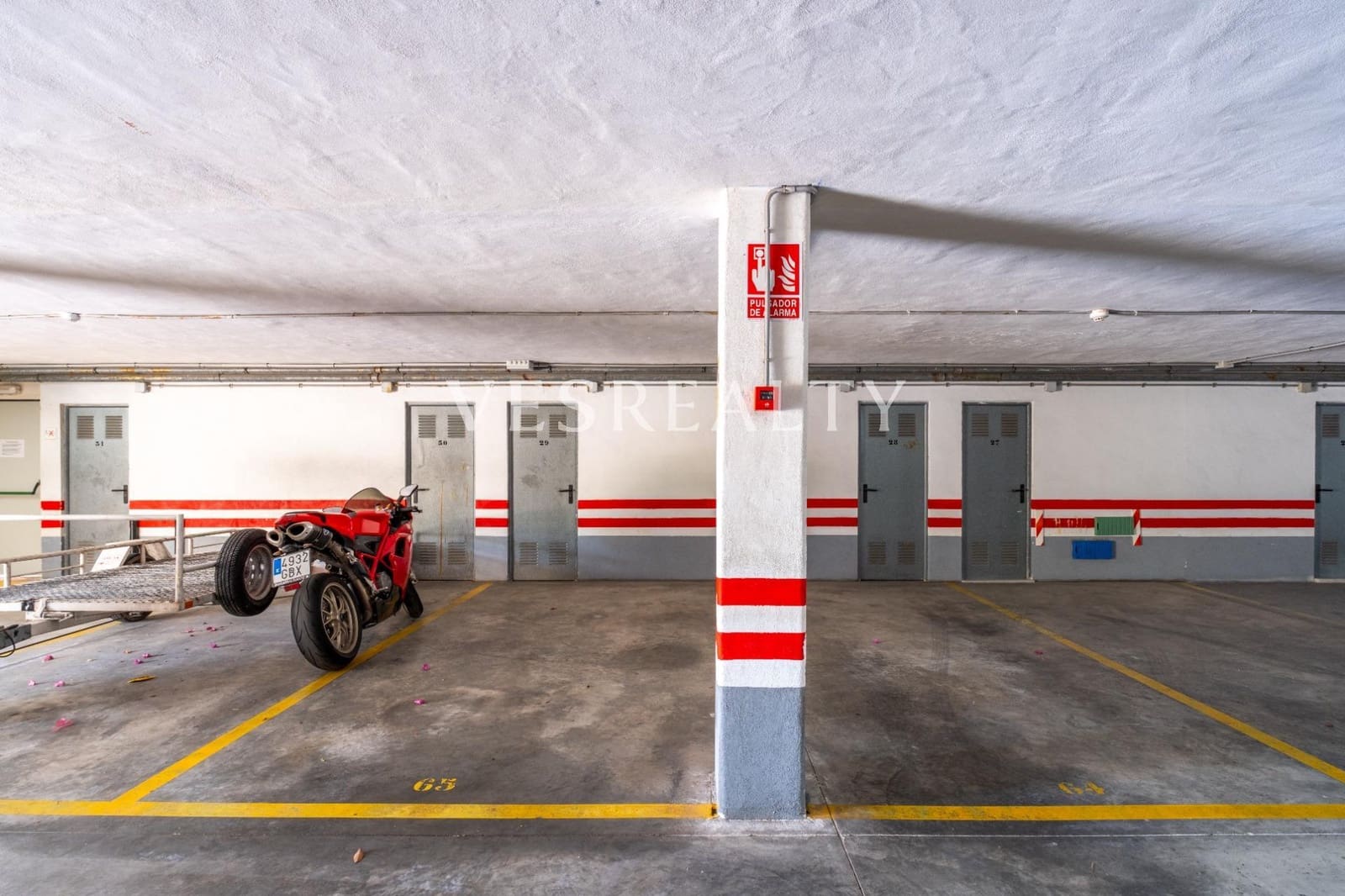 7 sypialnia Penthouse do wynajęcia w Playa de San Juan z basenem - 5 000 € (Ref: 9012301)