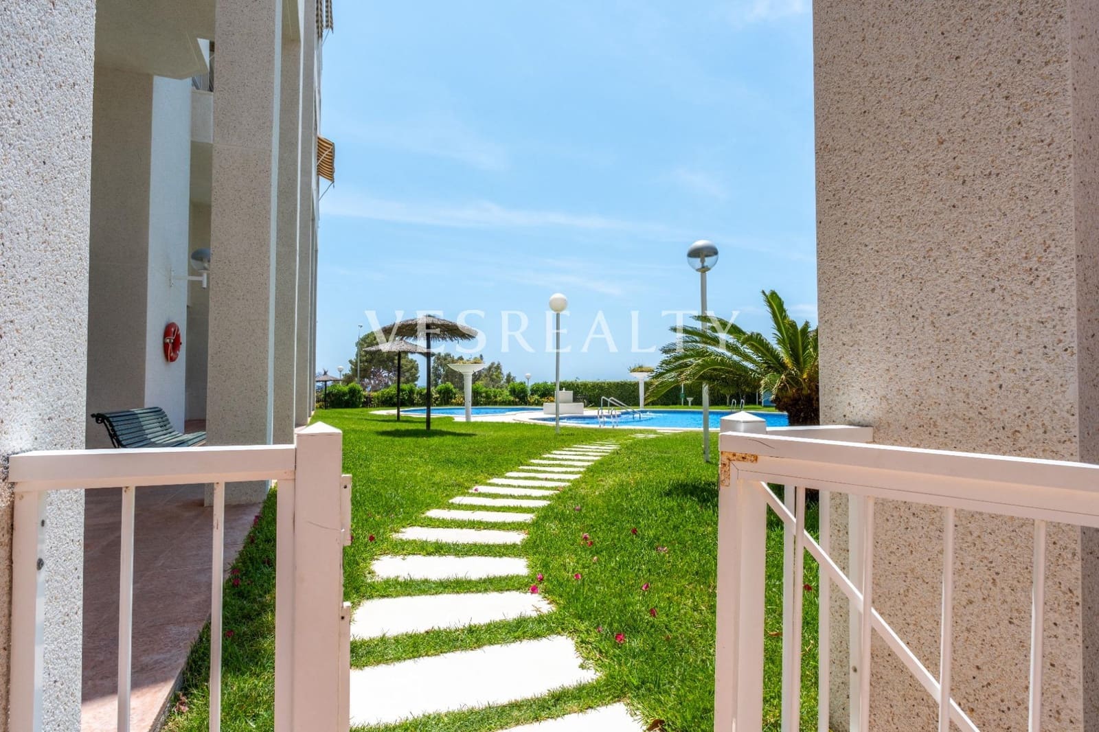 7 sypialnia Penthouse do wynajęcia w Playa de San Juan z basenem - 5 000 € (Ref: 9012301)