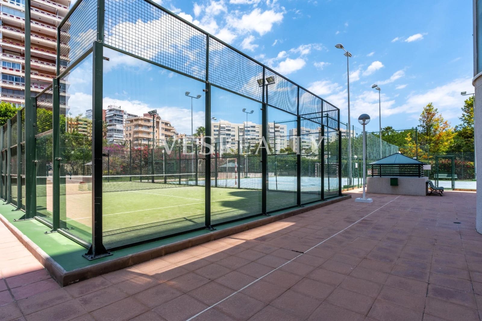 7 sypialnia Penthouse do wynajęcia w Playa de San Juan z basenem - 5 000 € (Ref: 9012301)