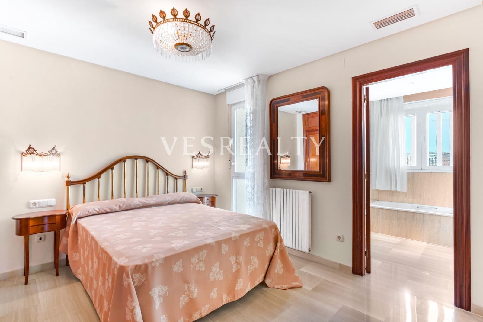 7 sypialnia Penthouse do wynajęcia w Playa de San Juan z basenem - 5 000 € (Ref: 9012301)