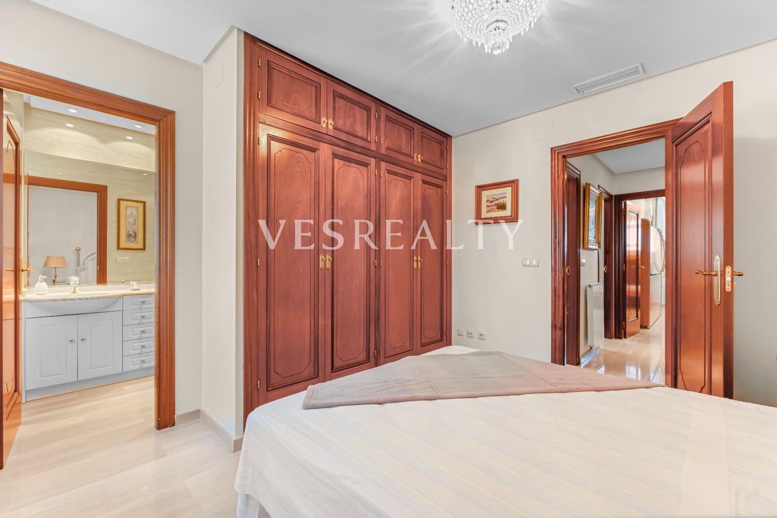 7 sypialnia Penthouse do wynajęcia w Playa de San Juan z basenem - 5 000 € (Ref: 9012301)