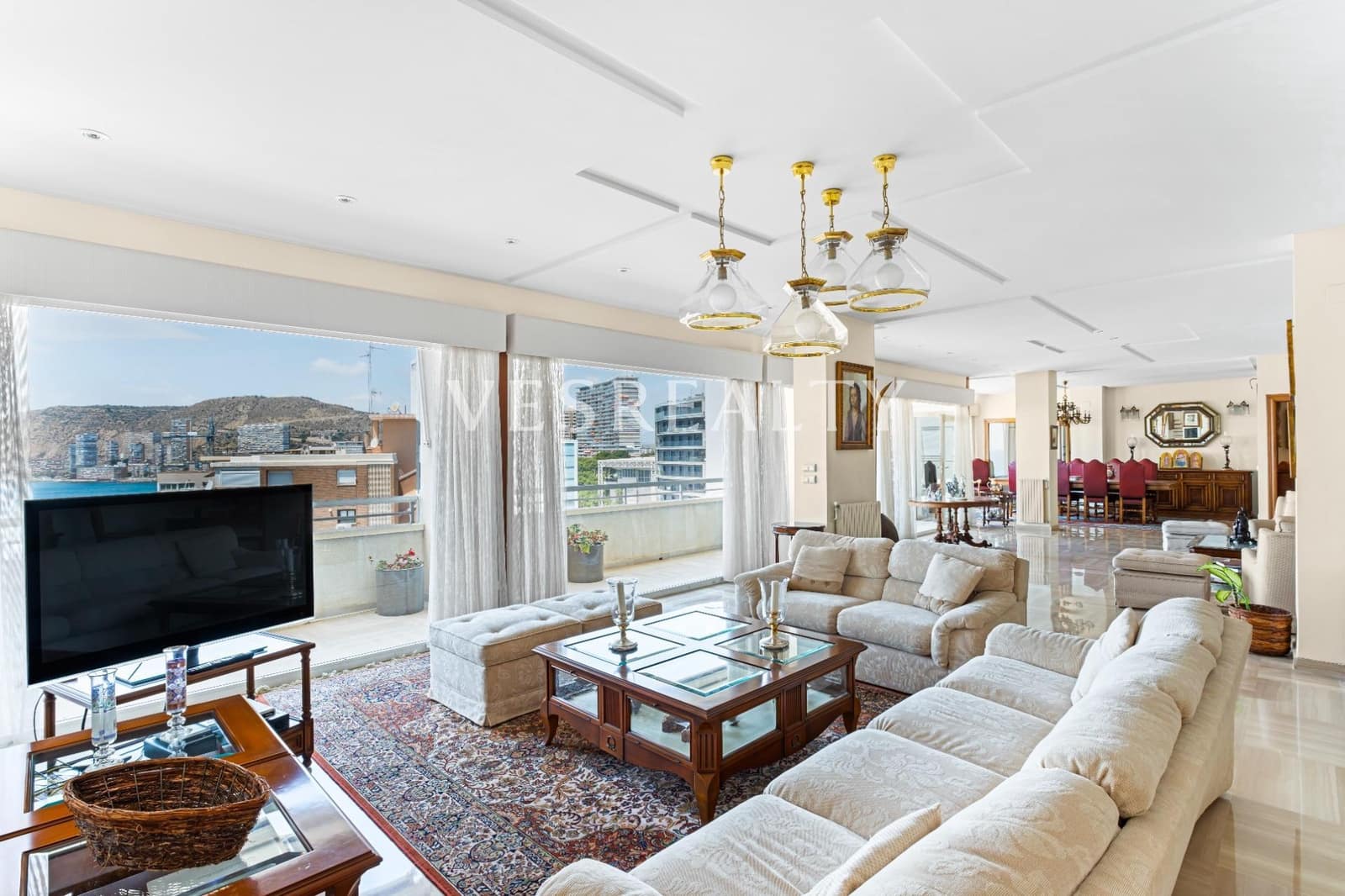 7 sypialnia Penthouse do wynajęcia w Playa de San Juan z basenem - 5 000 € (Ref: 9012301)