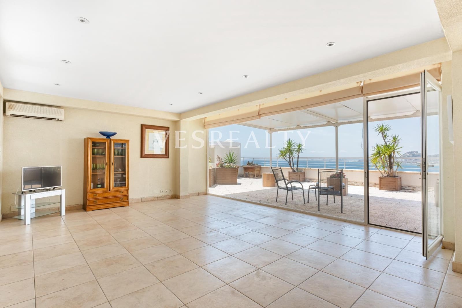 7 sypialnia Penthouse do wynajęcia w Playa de San Juan z basenem - 5 000 € (Ref: 9012301)