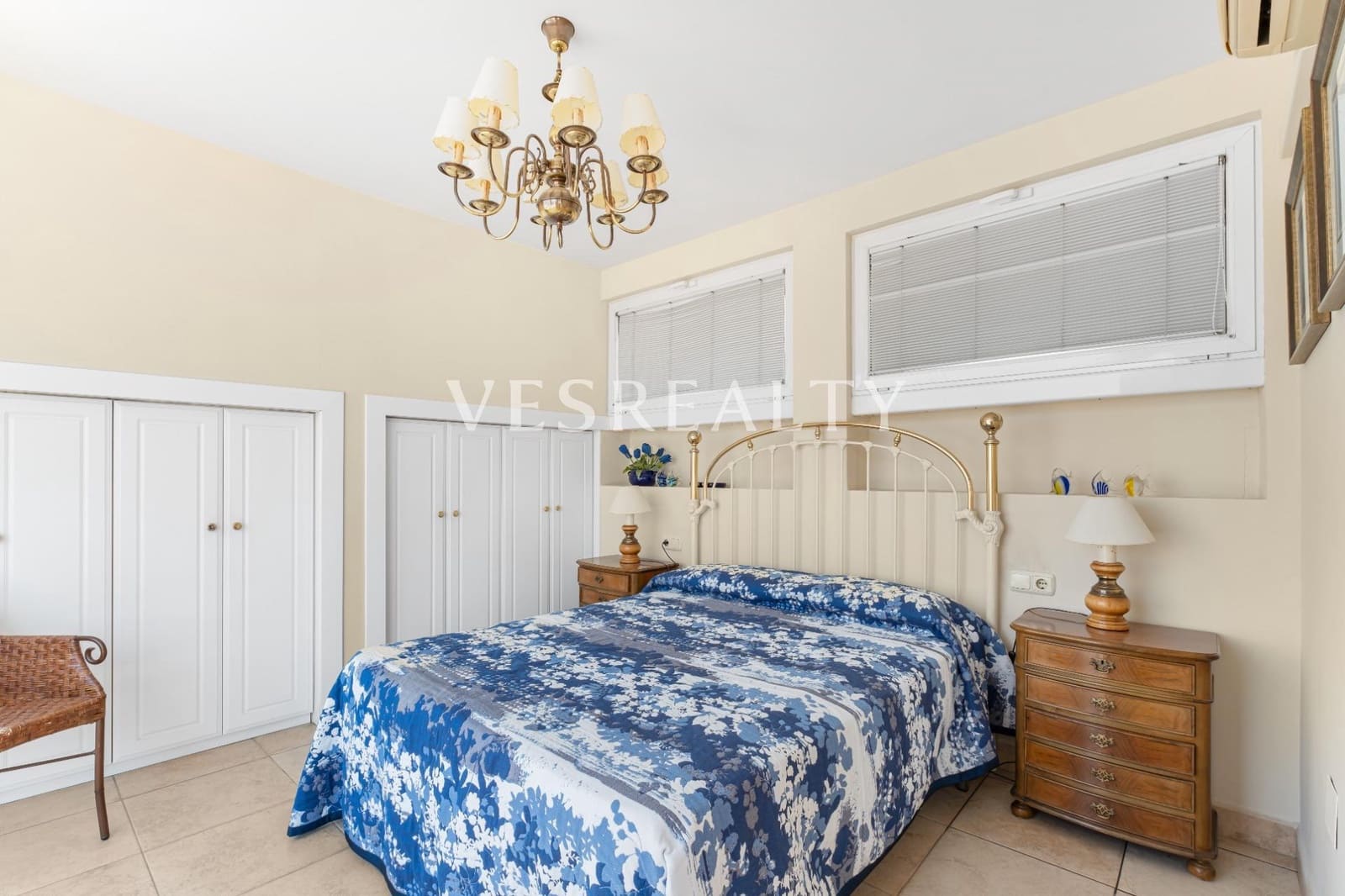 7 sypialnia Penthouse do wynajęcia w Playa de San Juan z basenem - 5 000 € (Ref: 9012301)