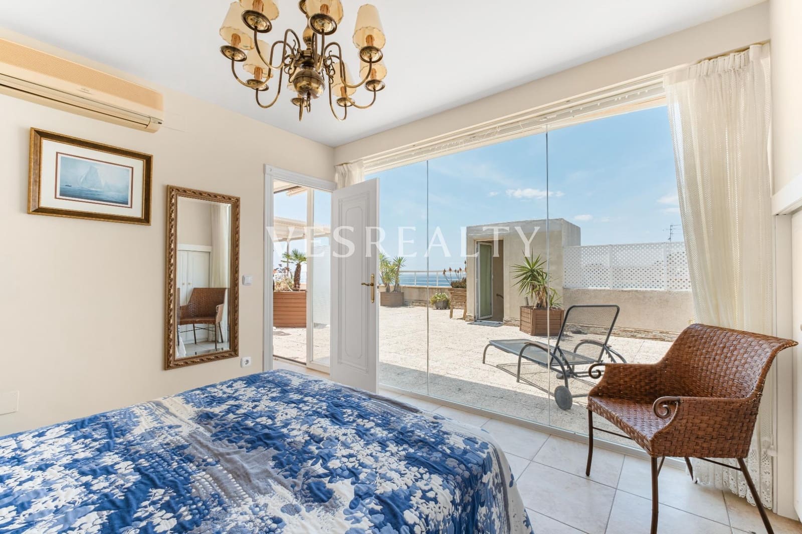 7 sypialnia Penthouse do wynajęcia w Playa de San Juan z basenem - 5 000 € (Ref: 9012301)