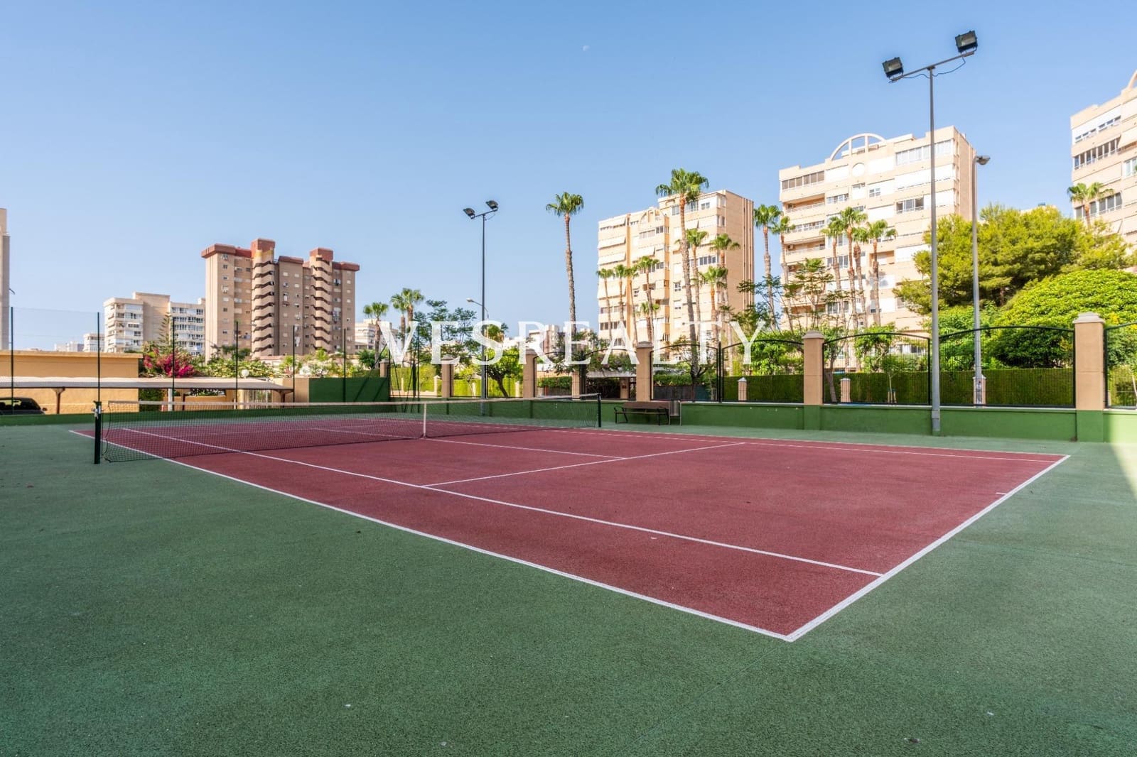 1 soveværelse Lejlighed til salg i Playa de San Juan med swimmingpool - € 300.000 (Ref: 9073574)