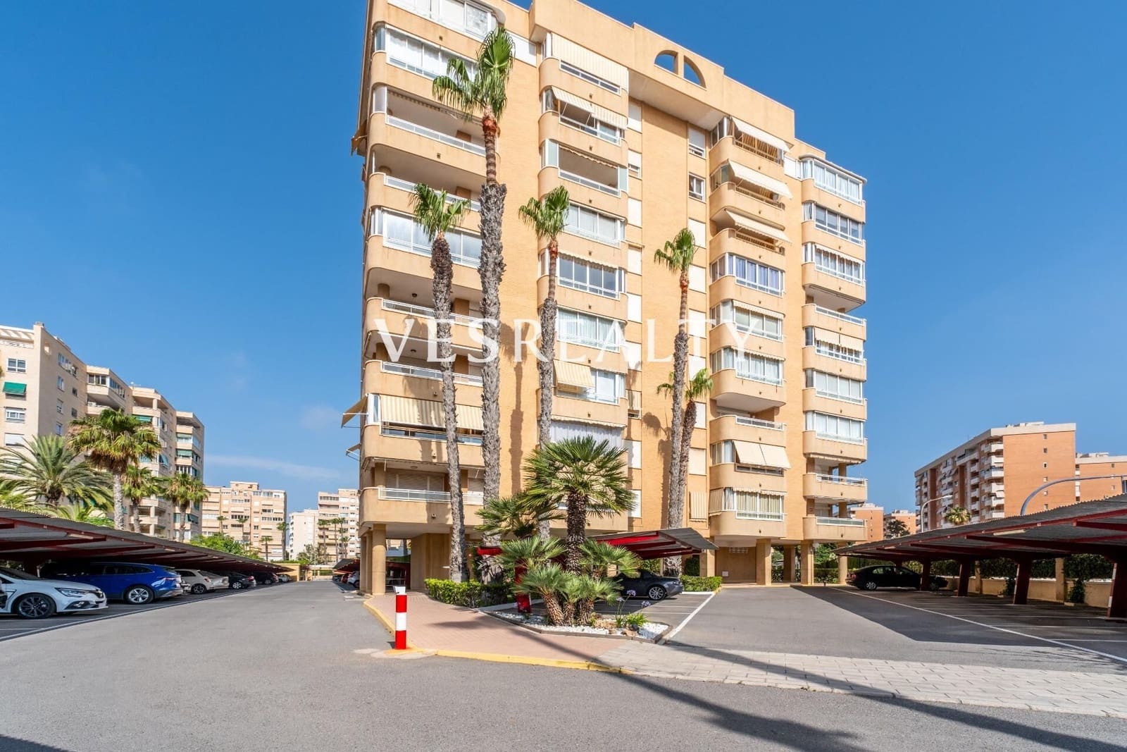 1 soveværelse Lejlighed til salg i Playa de San Juan med swimmingpool - € 300.000 (Ref: 9073574)