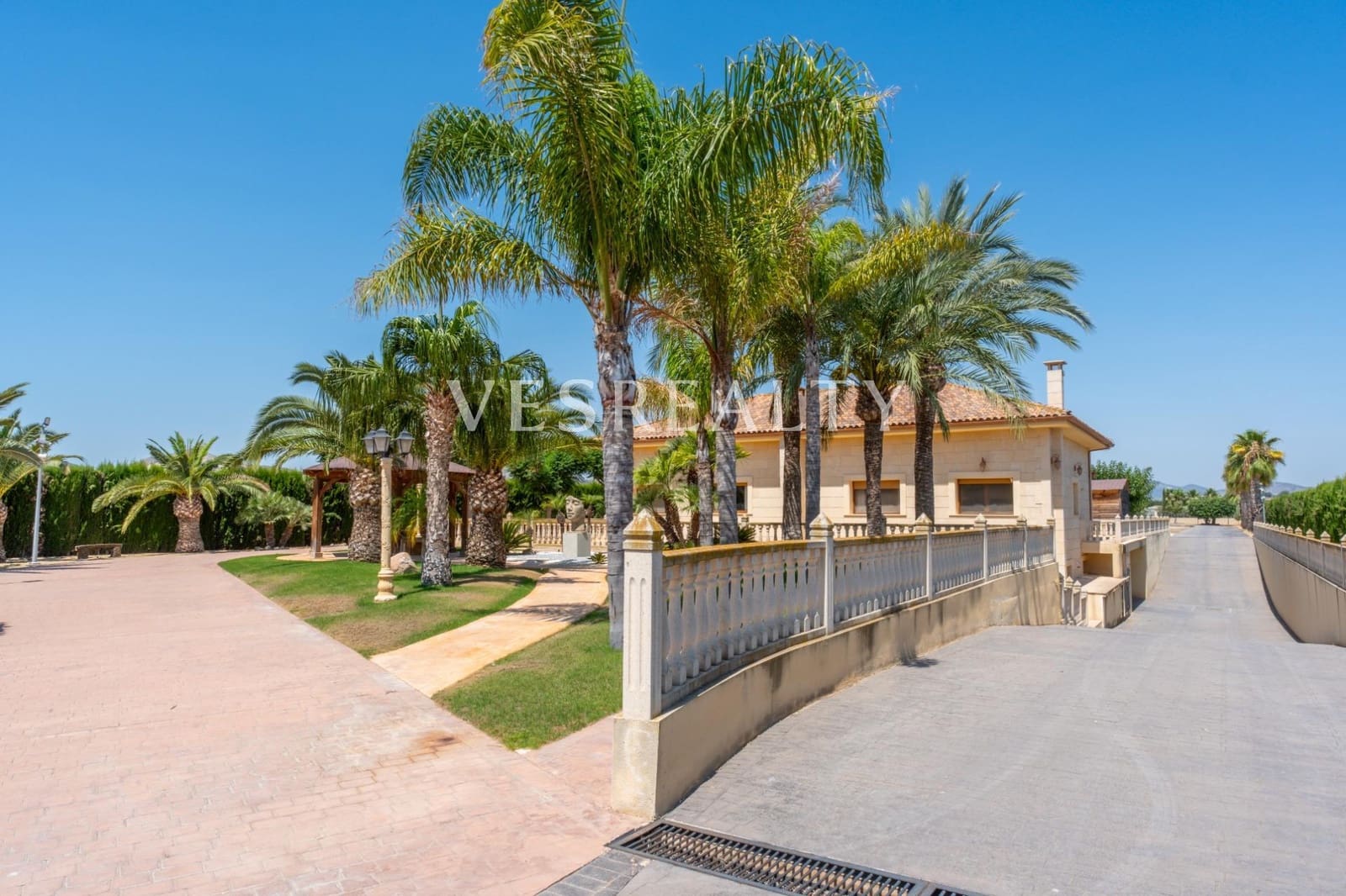 5 makuuhuone Huvila myytävänä paikassa Aspe mukana uima-altaan - 850 000 € (Ref: 9108926)