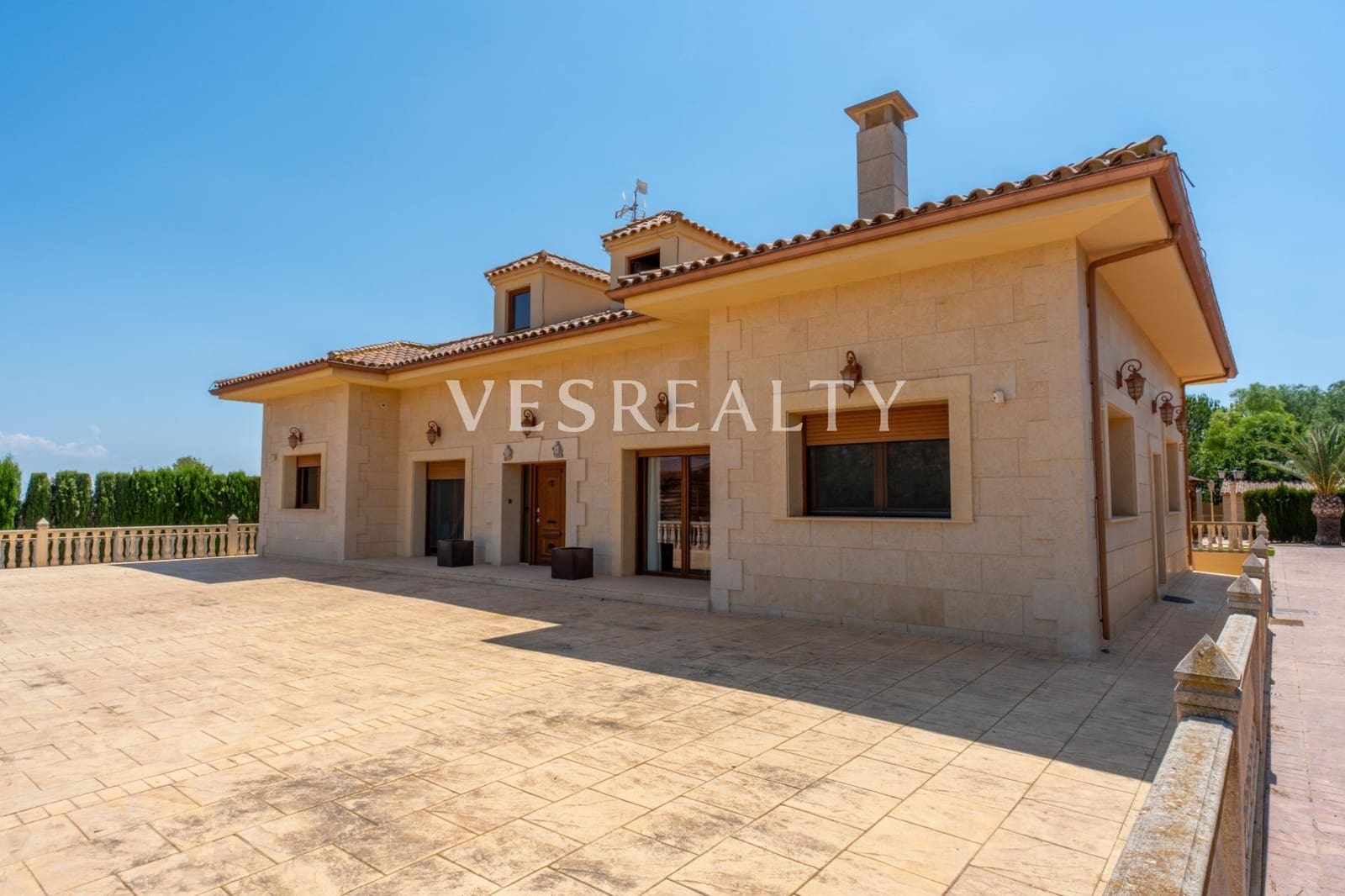 5 makuuhuone Huvila myytävänä paikassa Aspe mukana uima-altaan - 850 000 € (Ref: 9108926)