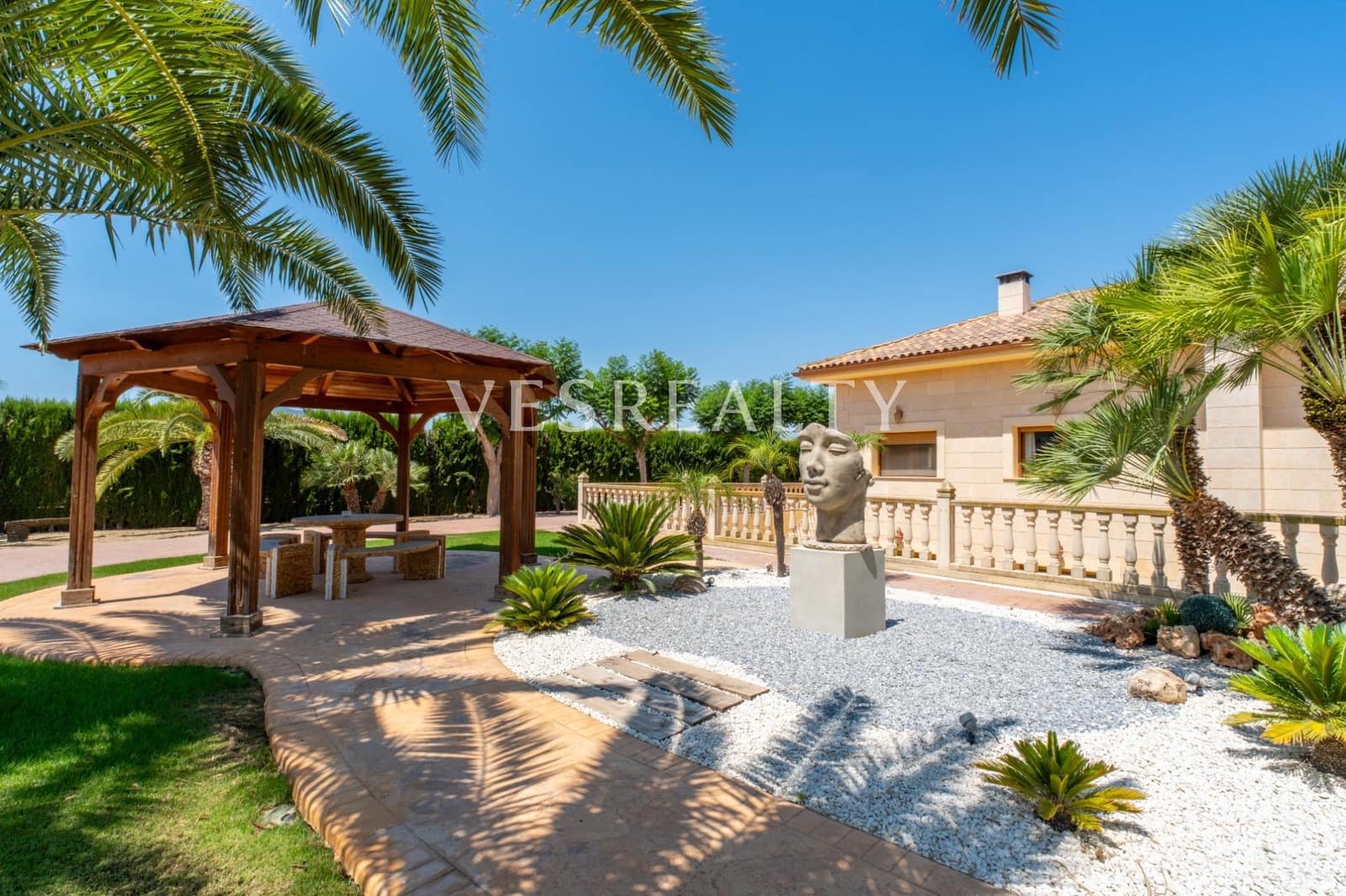 5 makuuhuone Huvila myytävänä paikassa Aspe mukana uima-altaan - 850 000 € (Ref: 9108926)