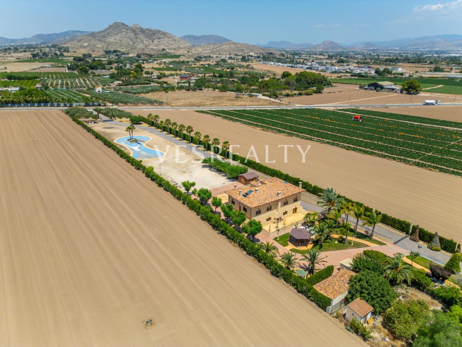 5 makuuhuone Huvila myytävänä paikassa Aspe mukana uima-altaan - 850 000 € (Ref: 9108926)