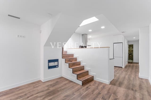 2 quarto Penthouse para venda em Mercado, Alicante cidade - 395 000 € (Ref: 9108927)