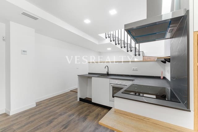 2 quarto Penthouse para venda em Mercado, Alicante cidade - 395 000 € (Ref: 9108927)