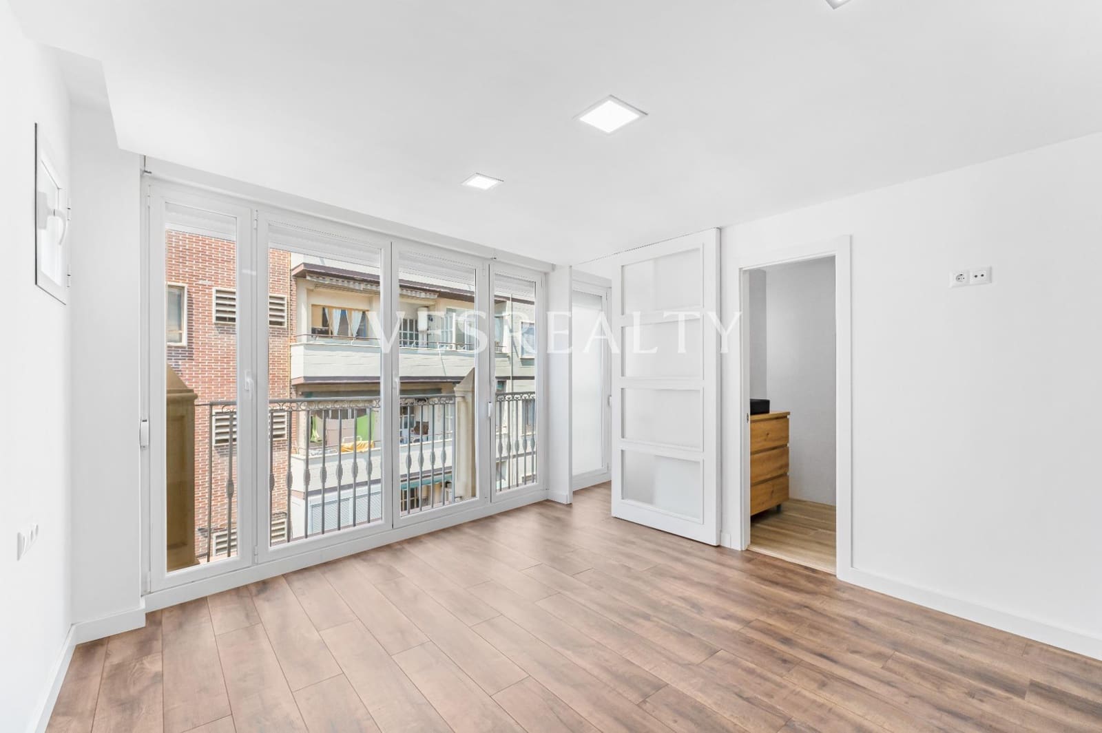 2 soveværelse Penthouse til salg i Alicante by - € 395.000 (Ref: 9108927)