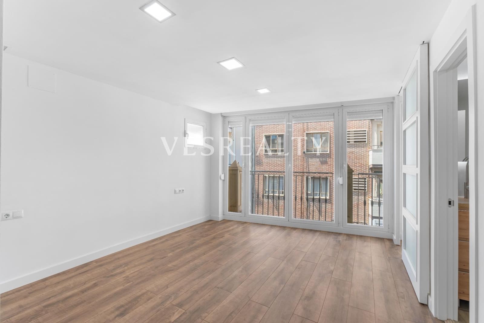 2 soveværelse Penthouse til salg i Alicante by - € 395.000 (Ref: 9108927)