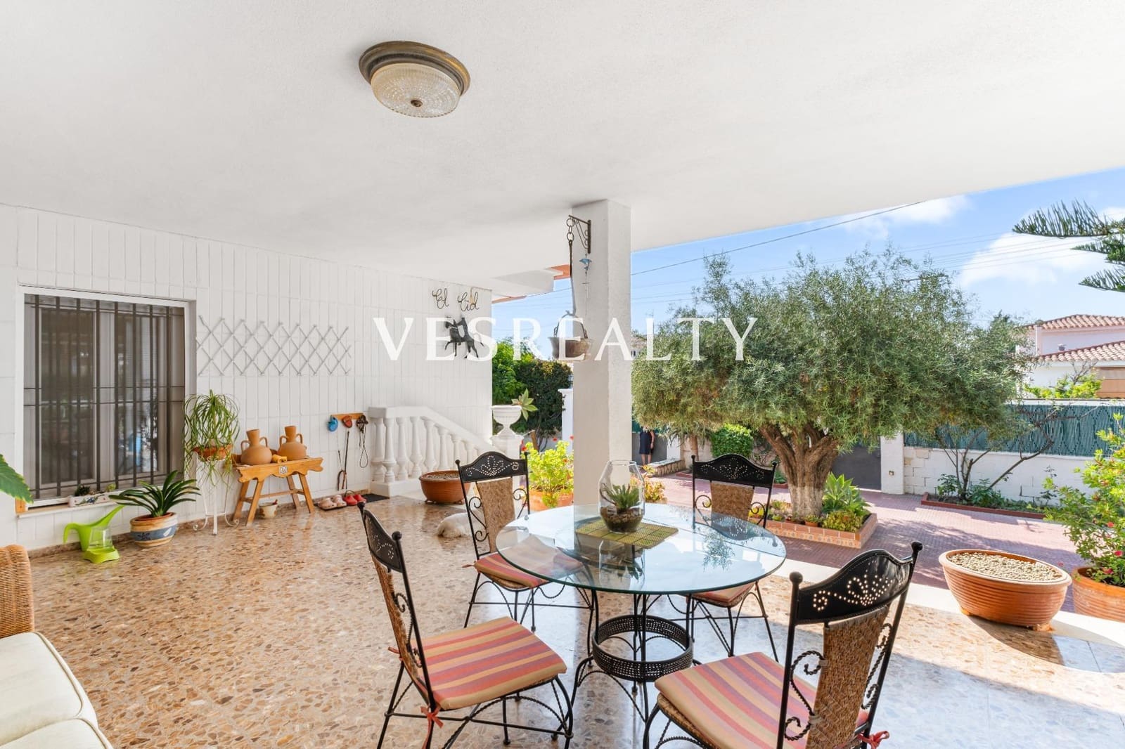 4 bedroom Villa for sale in San Juan de Alicante / Sant Joan d'Alacant with garage - € 950,000 (Ref: 9112532)