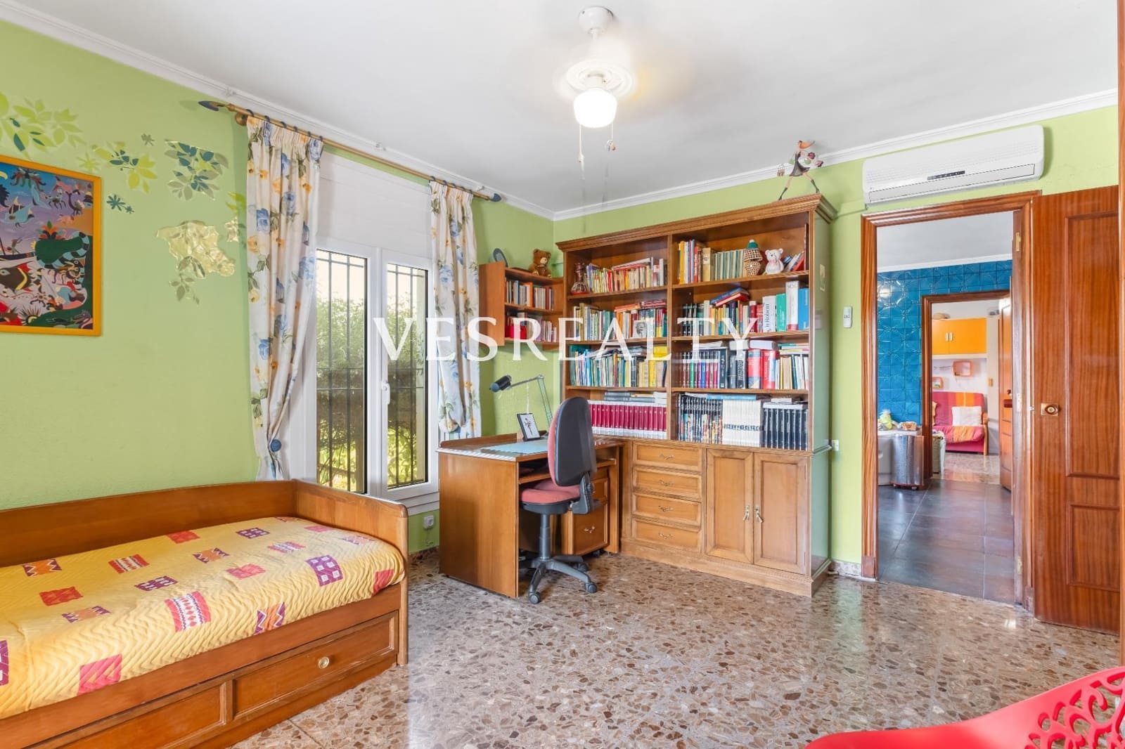 4 bedroom Villa for sale in San Juan de Alicante / Sant Joan d'Alacant with garage - € 950,000 (Ref: 9112532)