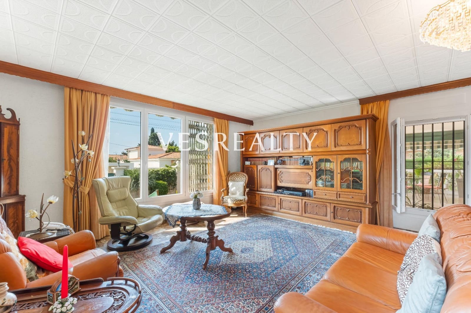 4 bedroom Villa for sale in San Juan de Alicante / Sant Joan d'Alacant with garage - € 950,000 (Ref: 9112532)