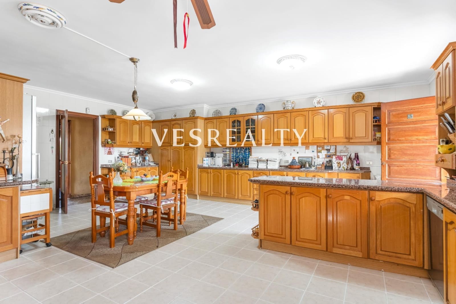 4 bedroom Villa for sale in San Juan de Alicante / Sant Joan d'Alacant with garage - € 950,000 (Ref: 9112532)