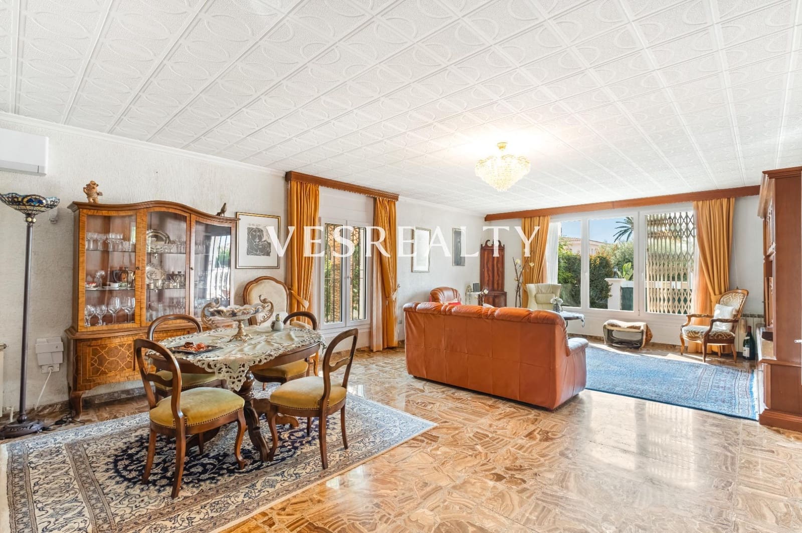 4 bedroom Villa for sale in San Juan de Alicante / Sant Joan d'Alacant with garage - € 950,000 (Ref: 9112532)