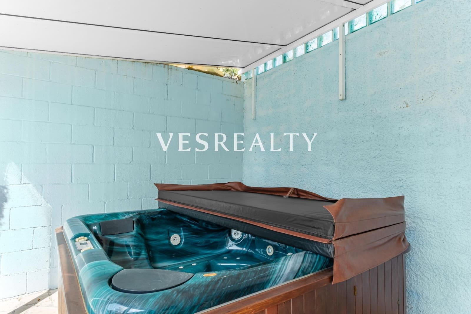 4 bedroom Villa for sale in San Juan de Alicante / Sant Joan d'Alacant with garage - € 950,000 (Ref: 9112532)